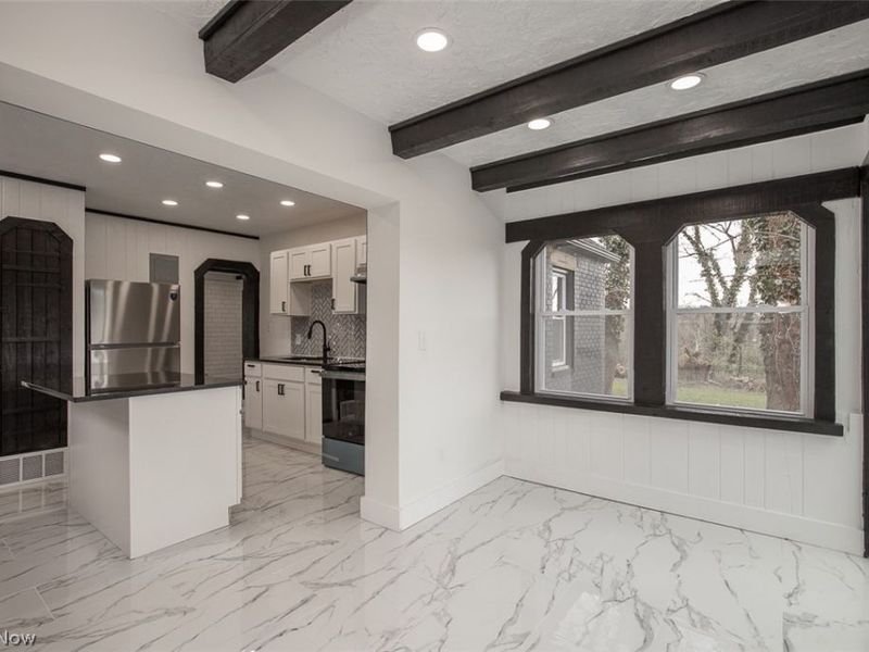 332 Solon Road, Bedford, OH 44146 Photo 15