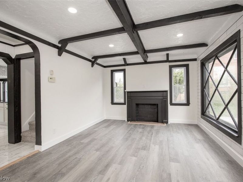 332 Solon Road, Bedford, OH 44146 Photo 16