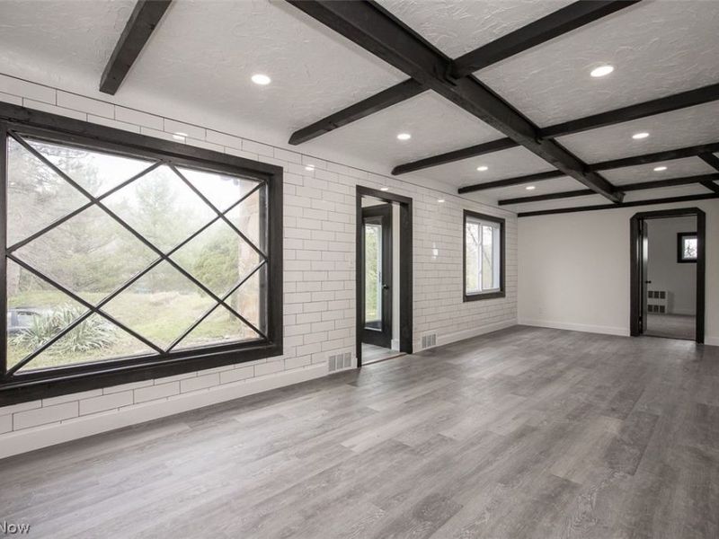 332 Solon Road, Bedford, OH 44146 Photo 17