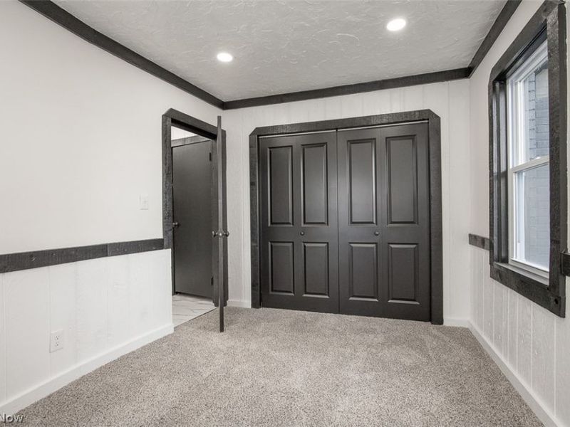 332 Solon Road, Bedford, OH 44146 Photo 25