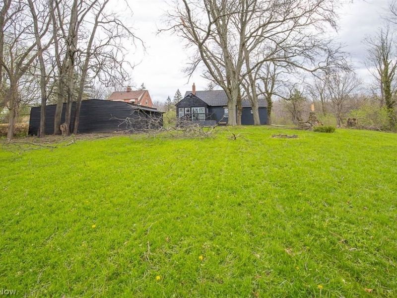 332 Solon Road, Bedford, OH 44146 Photo 5