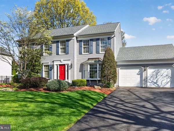 4510 KATHI DRIVE, BETHLEHEM, PA 18017