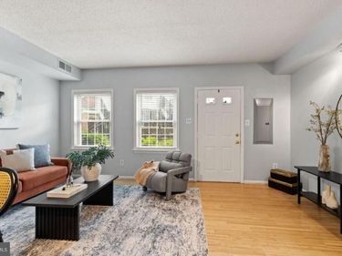 122 A N BEDFORD STREET , Unit A, ARLINGTON, VA 22201