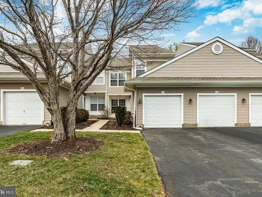 124 Jeffords Court, Unit 1403, Phoenixville, PA 19460 Main Photo
