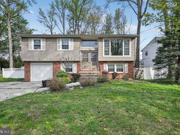 73 GREENVALE , CHERRY HILL, NJ 08034