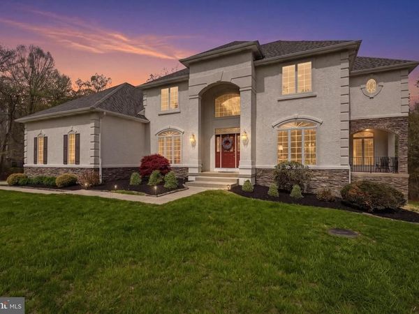 11 LANGE COURT, MULLICA HILL, NJ 08062