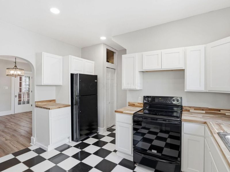 637 Lenox Avenue , Zanesville, OH 43701 Photo 22