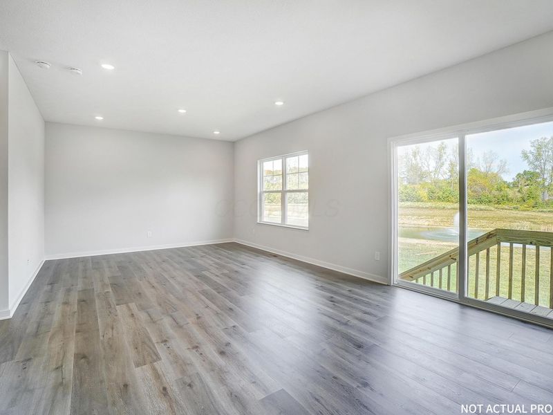 206 Vine Grove Drive , Circleville, OH 43113 Photo 6