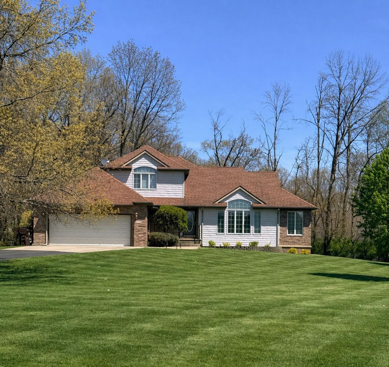 11029 Woodside Drive , Demotte, IN 46310 Main Photo