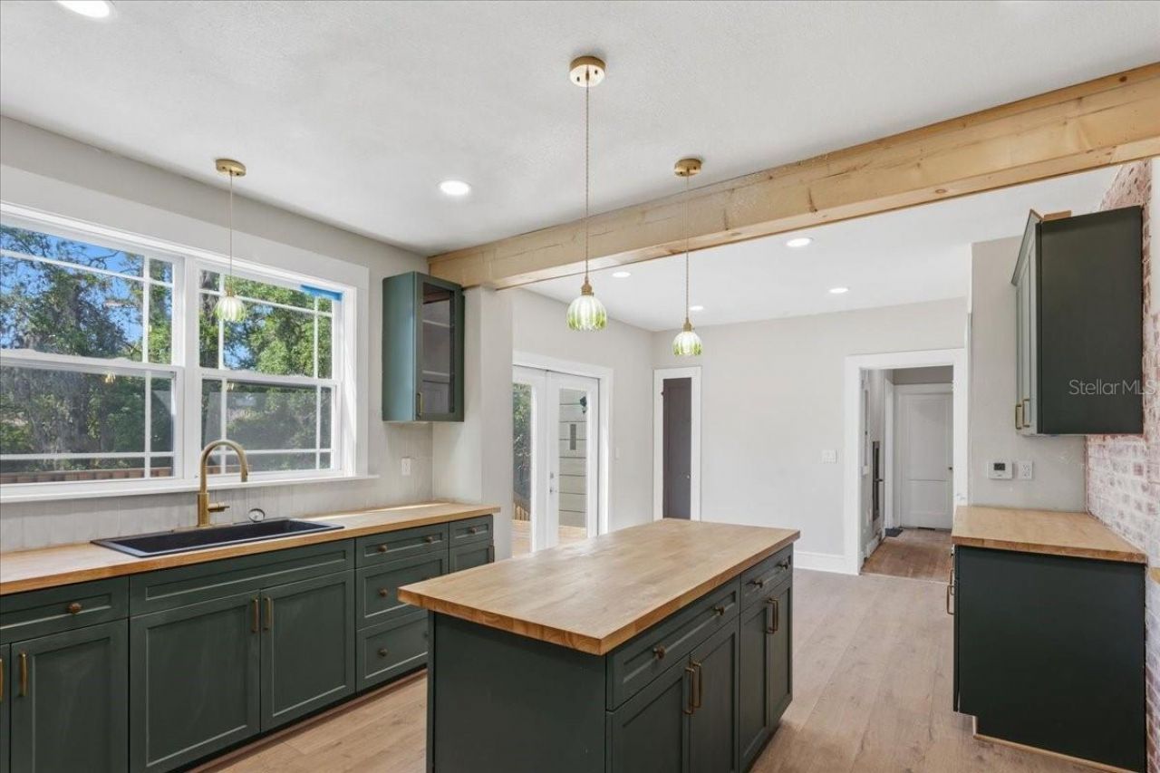 490 NW Madison Street, Lake City, FL 32055 Photo