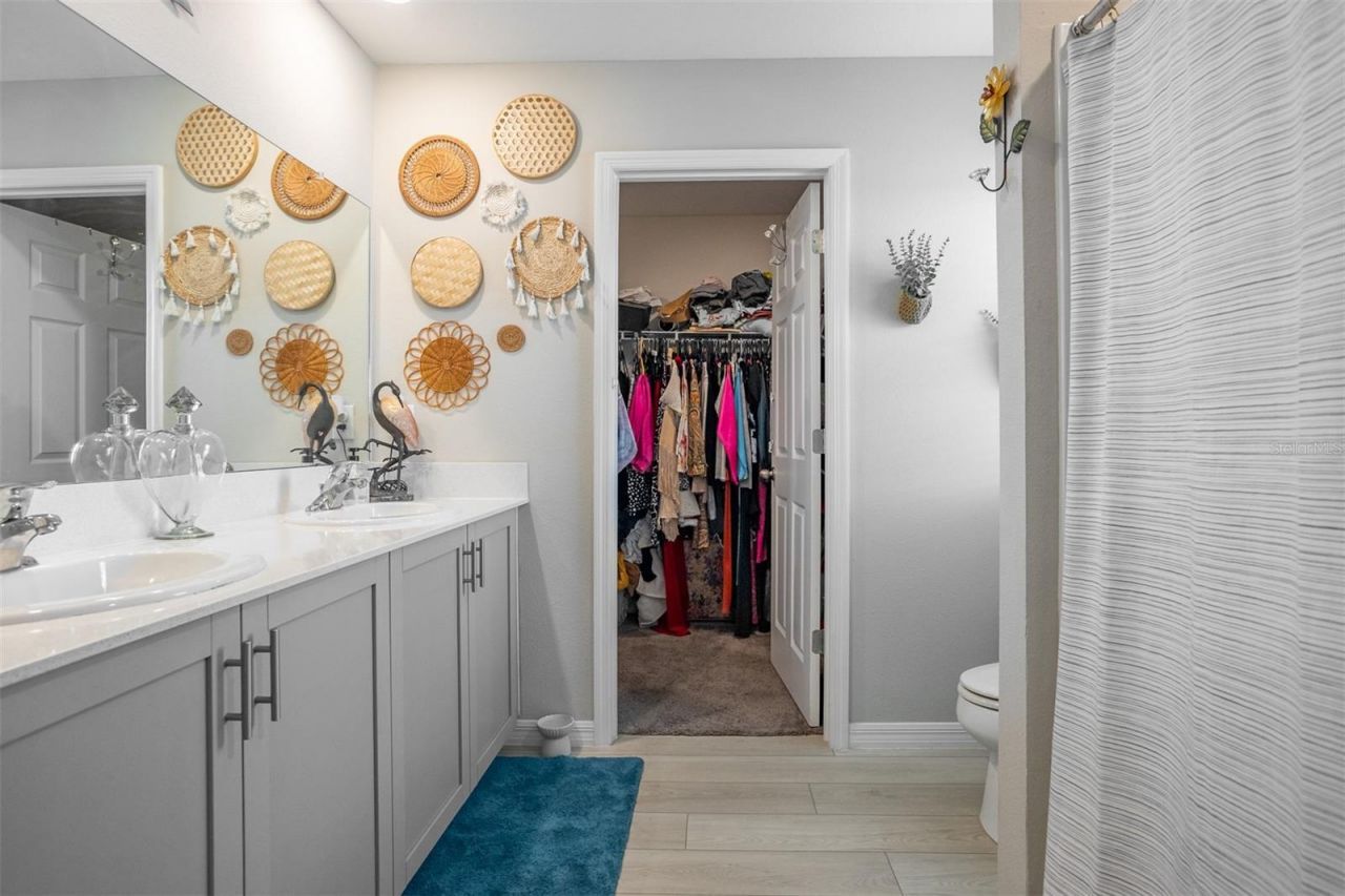 12920 Wellspring Drive , Lithia, FL 33547 Photo