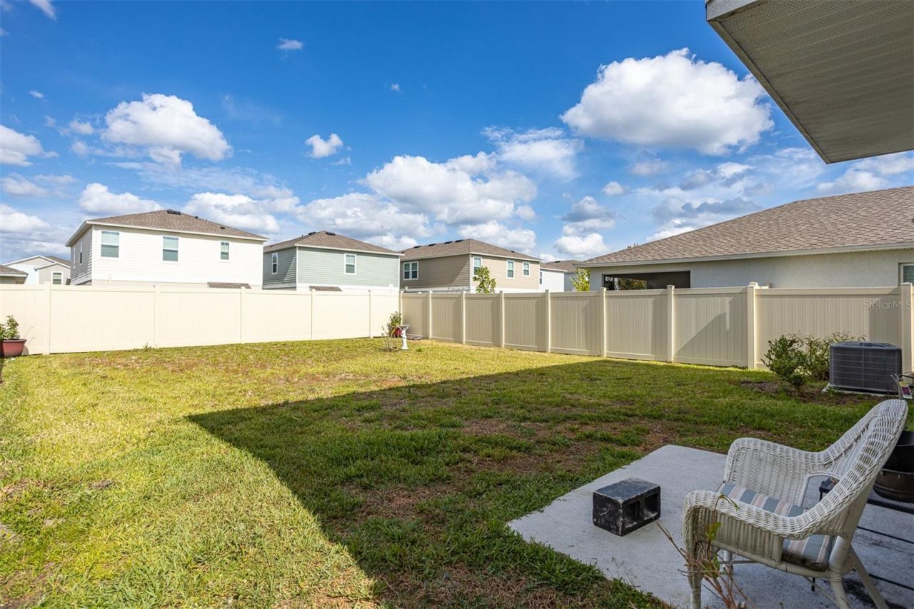 12920 Wellspring Drive , Lithia, FL 33547 Photo