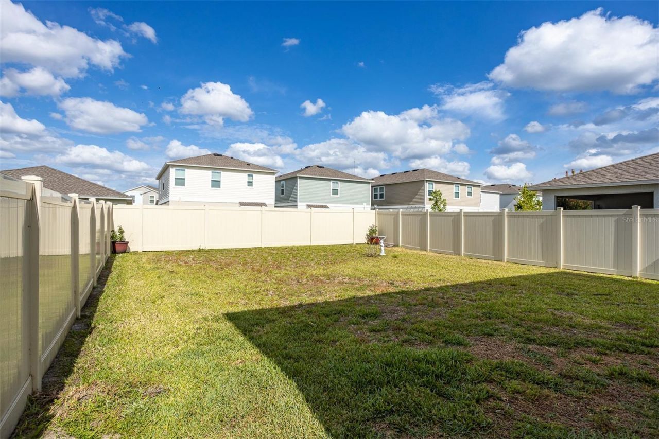 12920 Wellspring Drive , Lithia, FL 33547 Photo