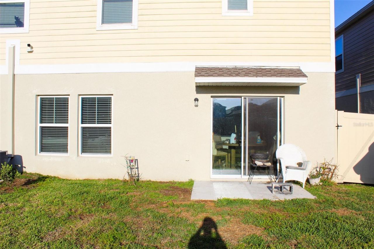 12920 Wellspring Drive , Lithia, FL 33547 Photo