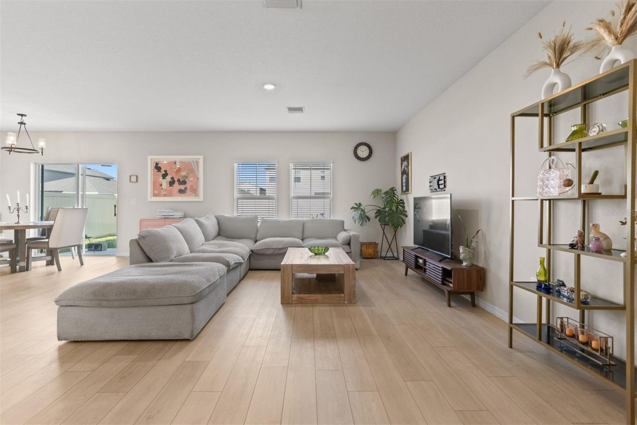 12920 Wellspring Drive , Lithia, FL 33547 Photo