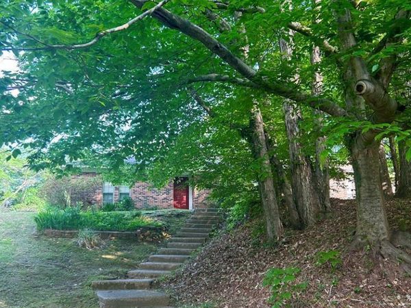 405 Longwood Drive, Vicksburg, MS 39180