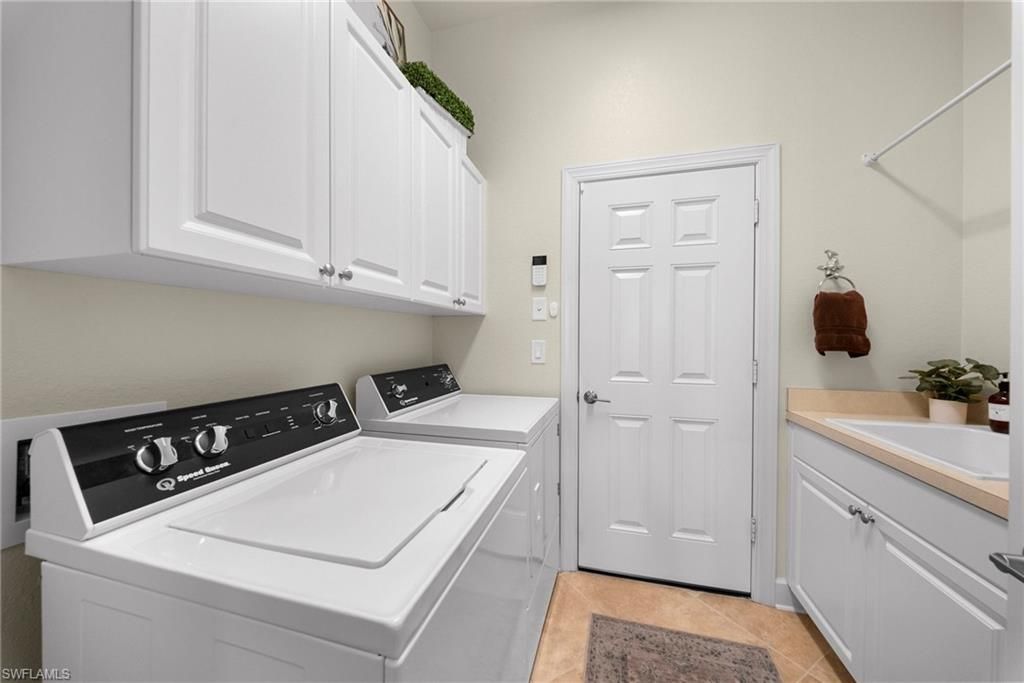 10125 Salisbury Ct, Fort Myers, FL 33913 Photo