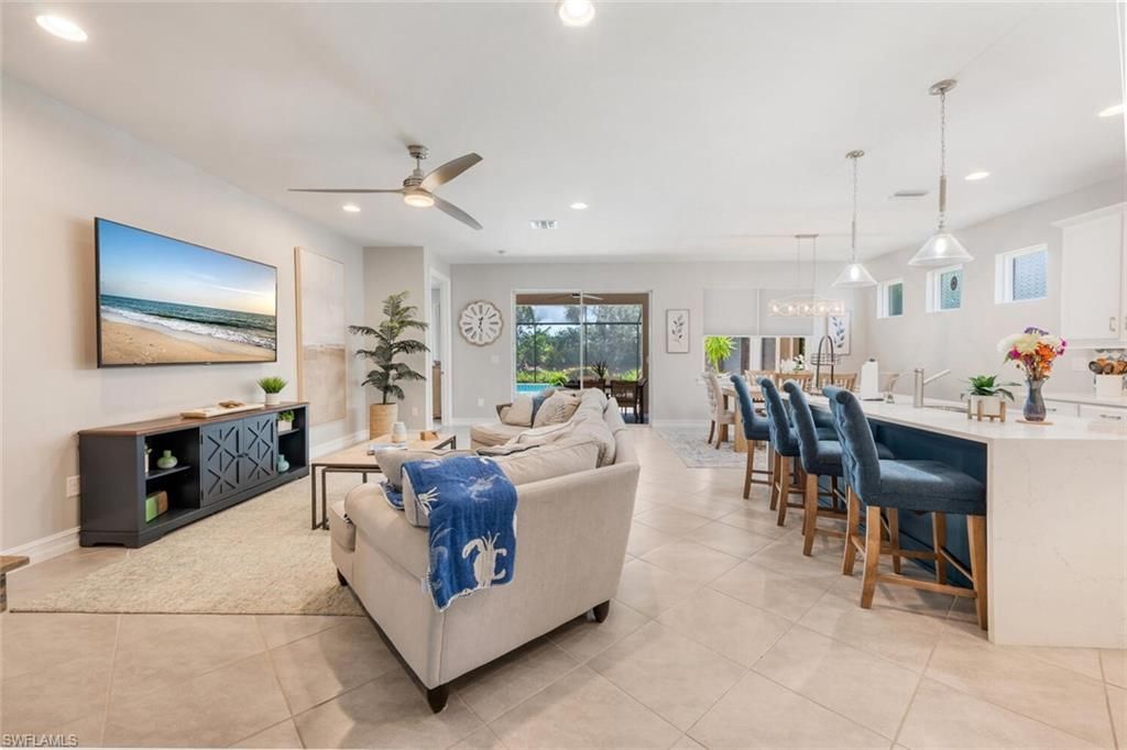 14606 Tropical Dr, Naples, FL 34114 Photo