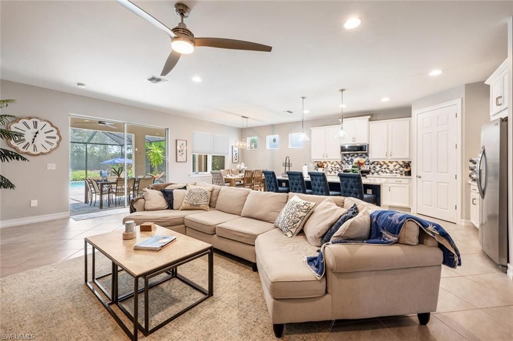 14606 Tropical Dr, Naples, FL 34114 Photo