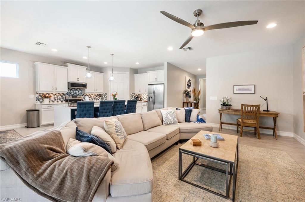 14606 Tropical Dr, Naples, FL 34114 Photo