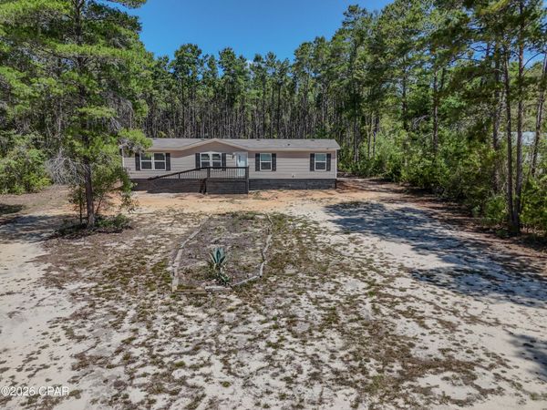 1328 Moon Court , Panama City, FL 32409