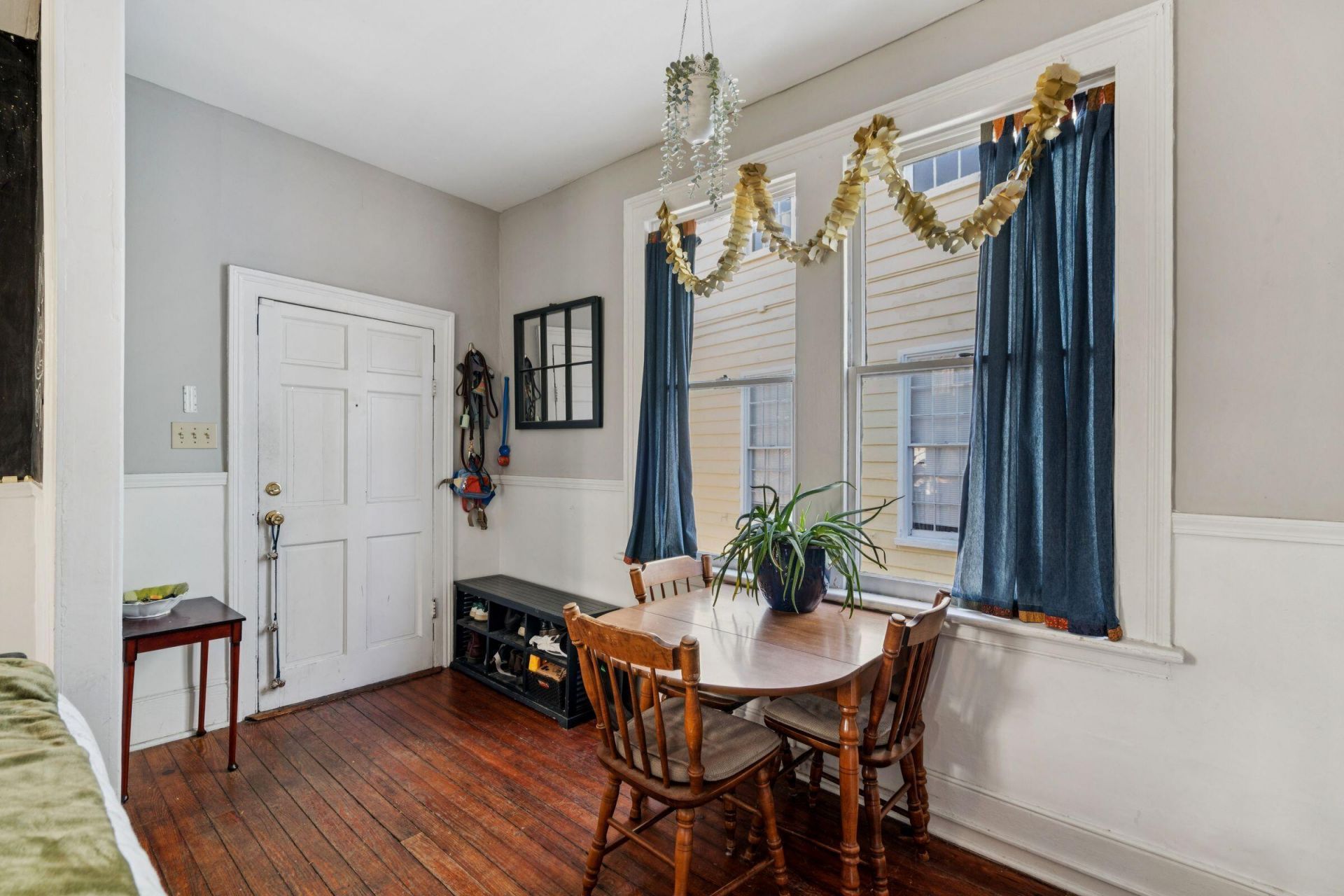 208 Calhoun Street Photo 36