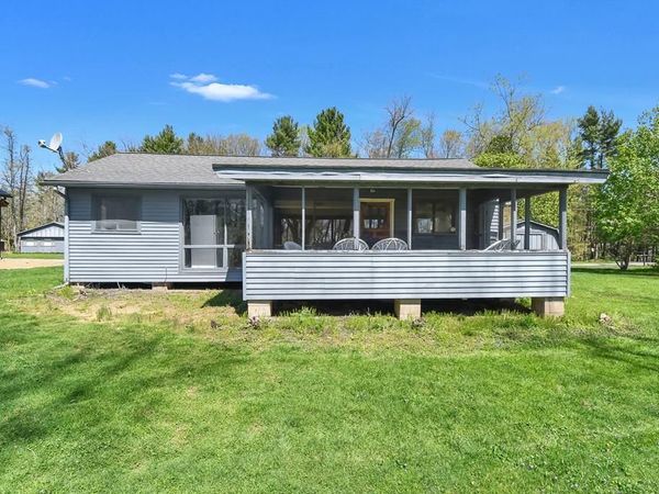 4372 Leisure Ln, Perrysville, OH 44864