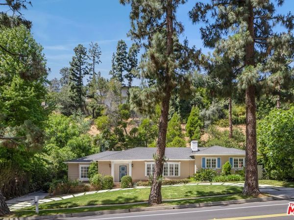 1165 Coldwater Canyon Drive, Beverly Hills, CA 90210