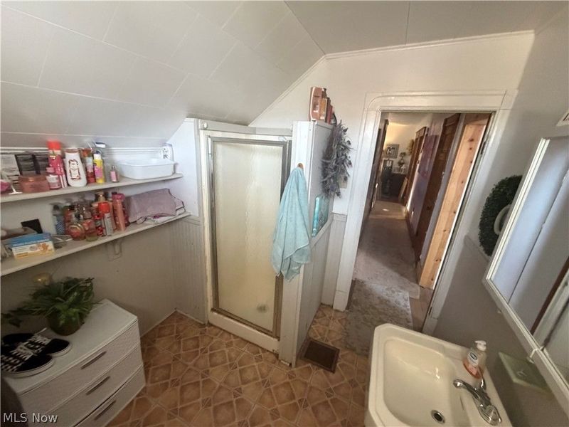 345 W 43rd Street, Ashtabula, OH 44004 Photo 12