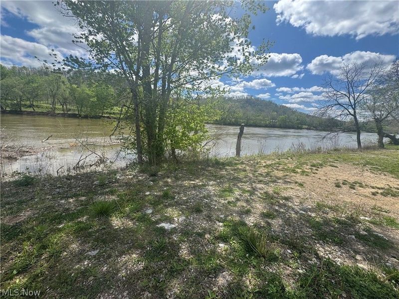 8285 Old River Rd, Philo, OH 43771 Photo 40