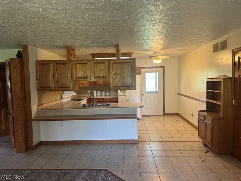 8285 Old River Rd, Philo, OH 43771 Photo 7