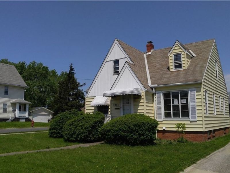 11303 Mccracken Road, Garfield Heights, OH 44125 Photo 1