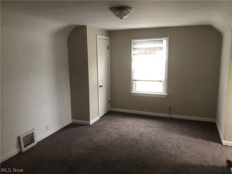 11303 Mccracken Road, Garfield Heights, OH 44125 Photo 10