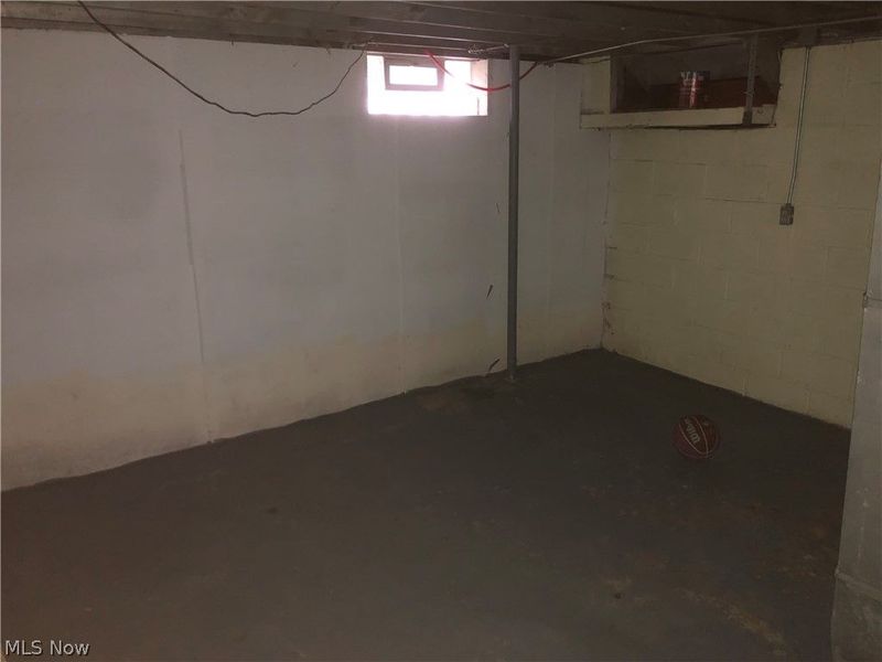 11303 Mccracken Road, Garfield Heights, OH 44125 Photo 11