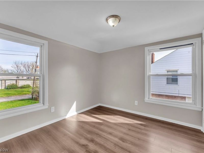 24891 Fisher Road, Euclid, OH 44117 Photo 14