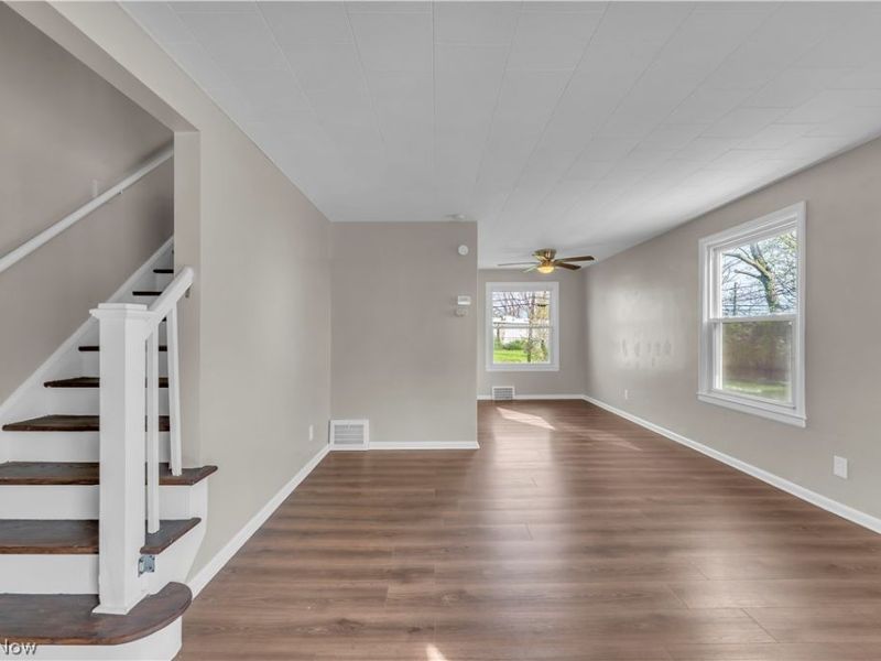 24891 Fisher Road, Euclid, OH 44117 Photo 5