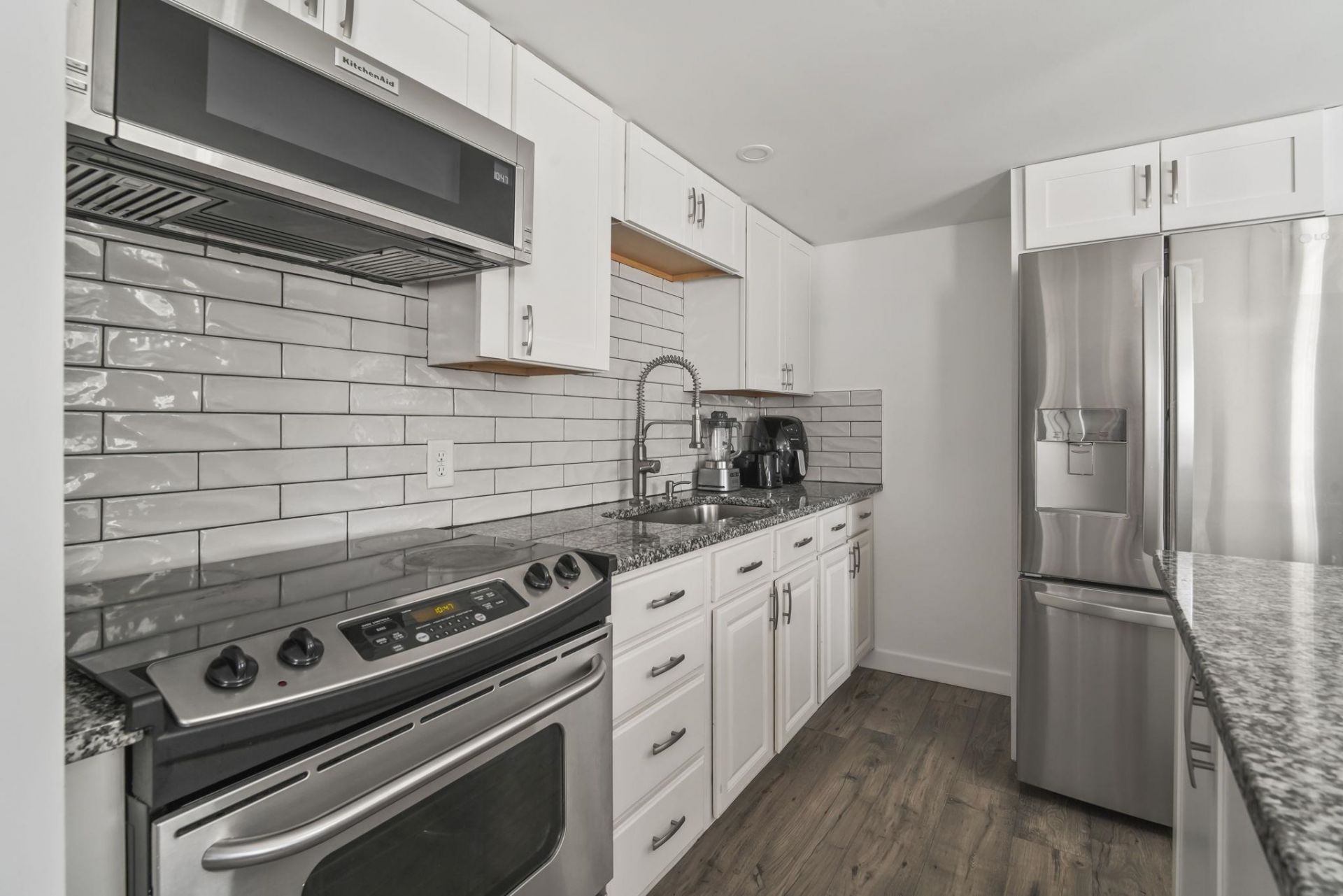 313 Cara Mia Ct  Photo 13