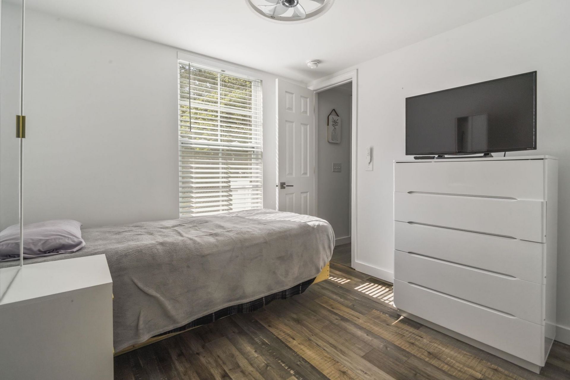 313 Cara Mia Ct  Photo 7