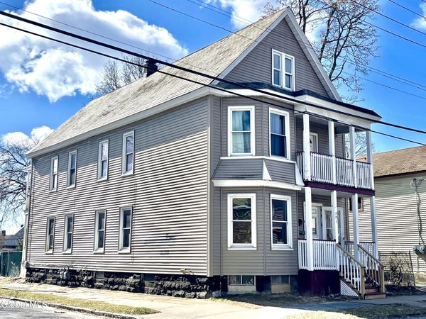501 Paige Street, Schenectady, NY 12307