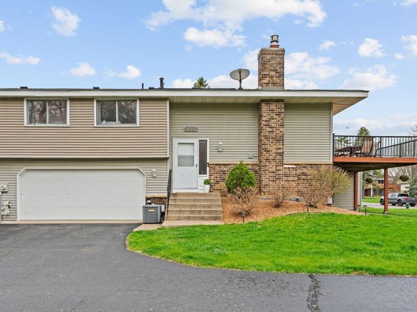 12312 Oak Leaf Court, Burnsville, MN 55337