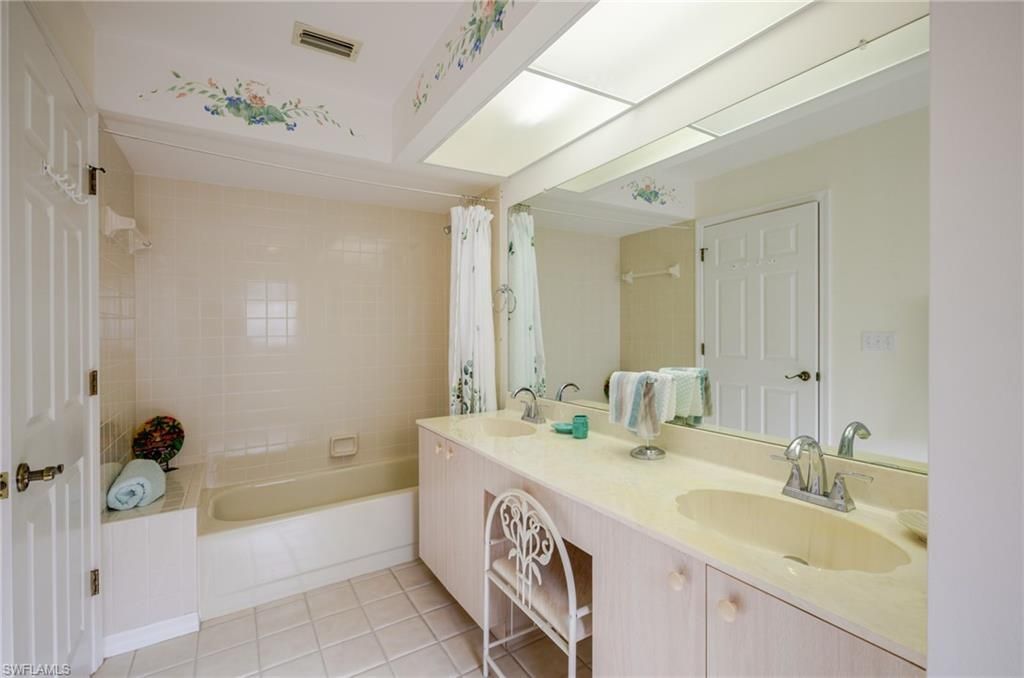 2420 Valparaiso Blvd, North Fort Myers, FL 33917 Photo