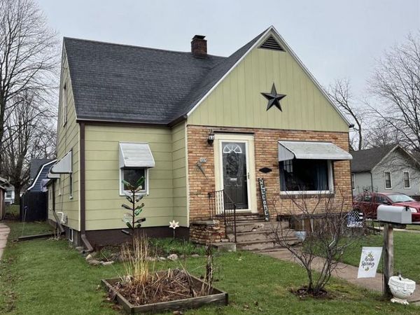 127 GARFIELD AVENUE, Clintonville, WI 54929