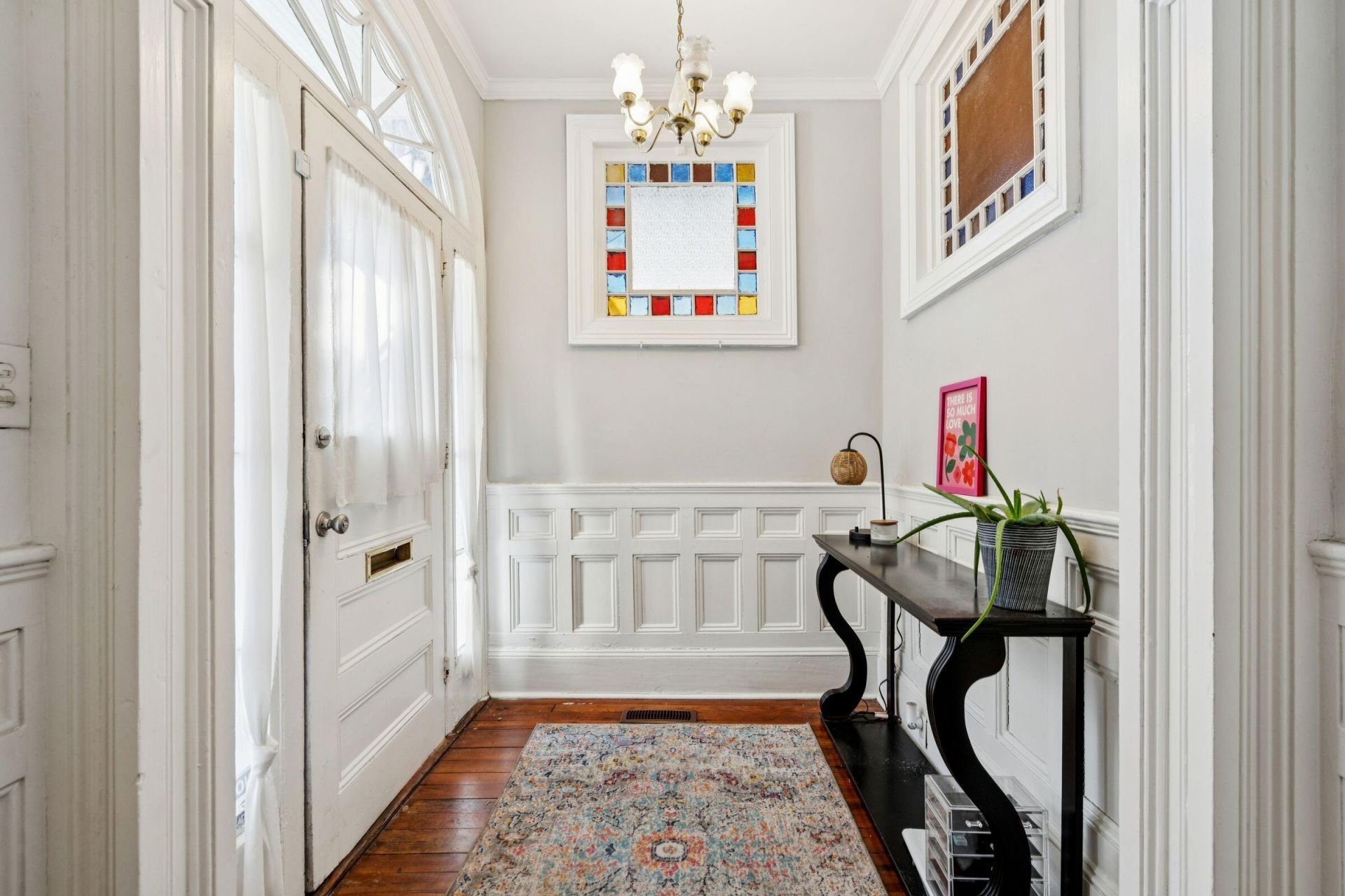 208 Calhoun Street Photo 11