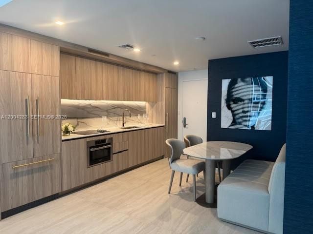 77 SE 5th St, Unit 1508, Miami, FL 33131 Photo