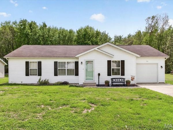 506 Monica Drive , Lebanon, IL 62254