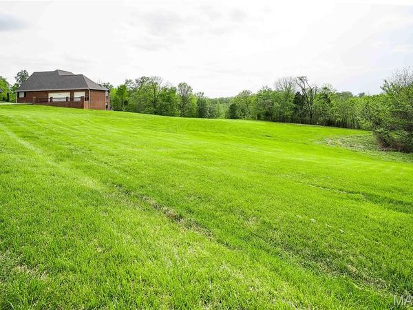 227 Willowbrook Bend , Cape Girardeau, MO 63701