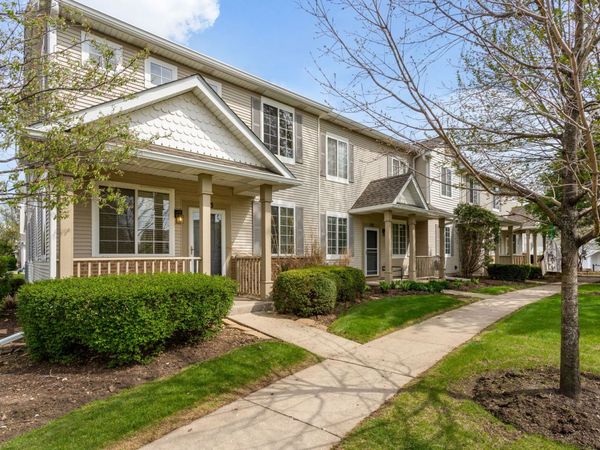 153 Yarrow Court , Romeoville, IL 60446