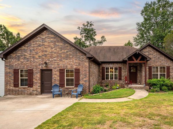 2602 Cherry Crossing, Benton, AR 72015