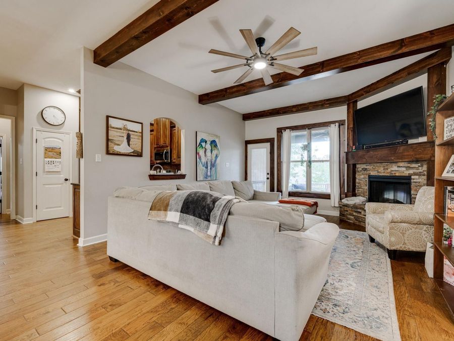 Property Image 6