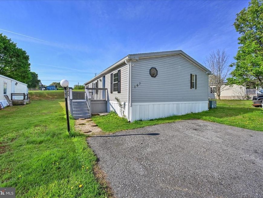 107 White Pine Avenue, Hamburg, PA 19526 Main Photo